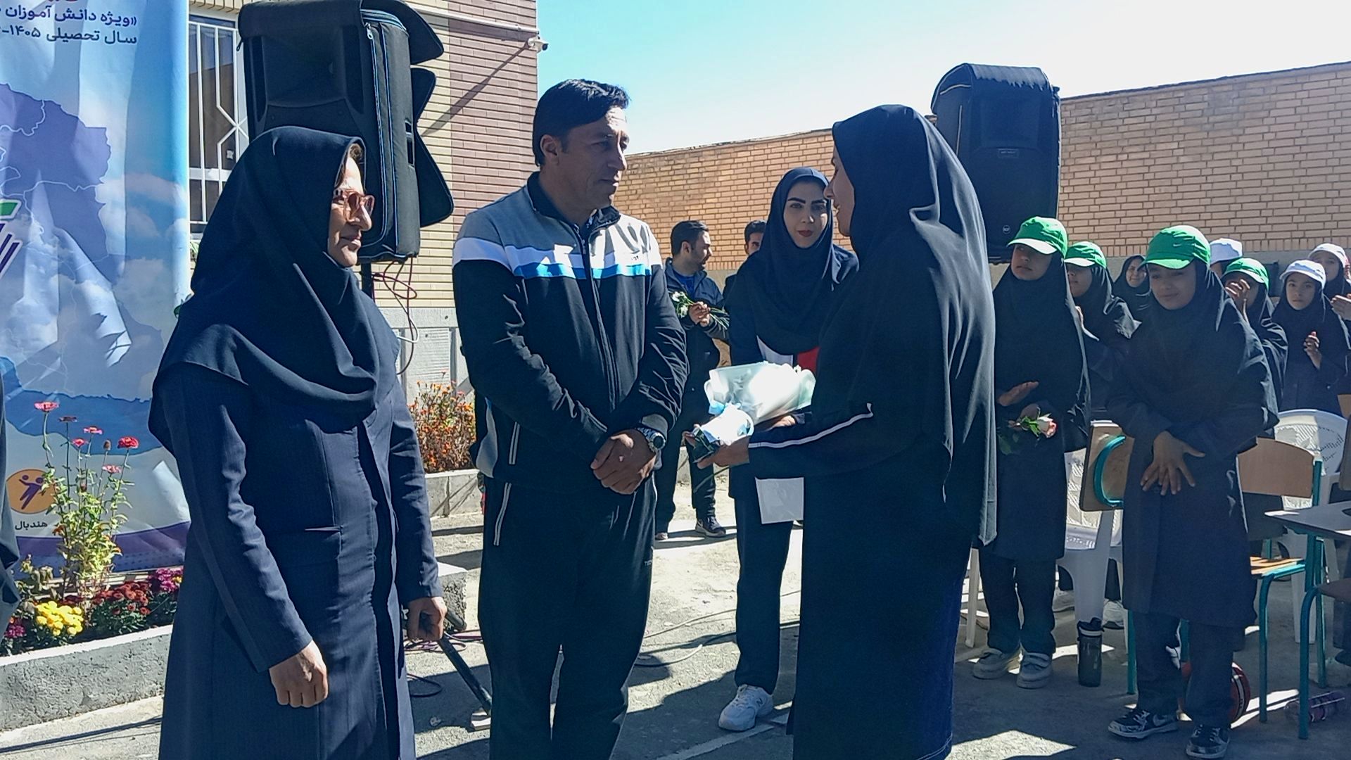 مدرسه اندیشه سامان میزبان المپیادی پرشور 