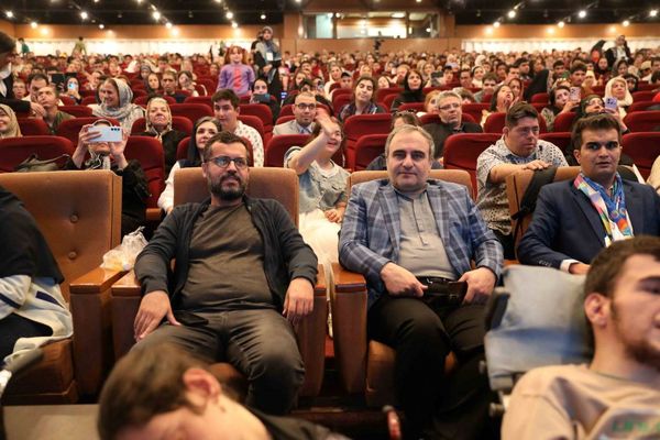 جایی که شادی برای همه معنا شد