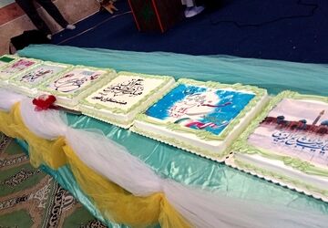 برگزاری مراسم ولادت حضرت علی اکبر (ع) و روز جوان در دبیرستان اندیشه ، اسلامشهر 