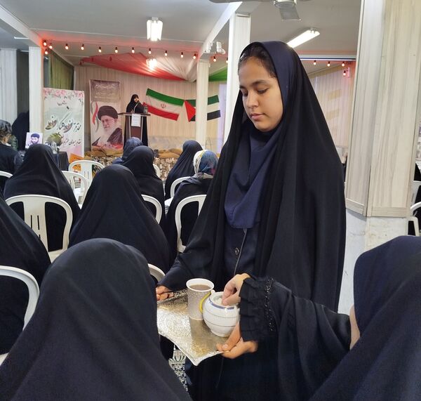 یادواره شهدا در دبیرستان شاهد فاطمیه مشهد