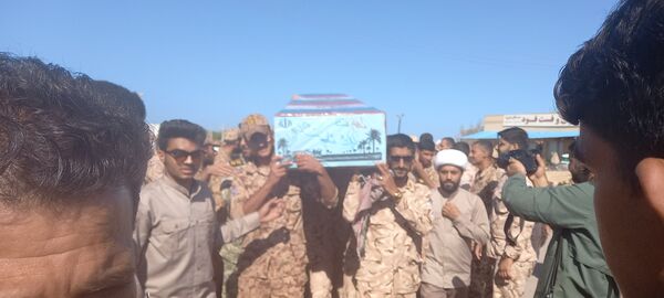 تشییع شهید گمنام در بوموسی 