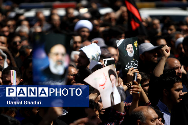 مراسم تشییع پیکر شهدای خدمت در تهران