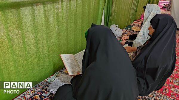 محفل انس با قرآن کریم به مناسبت چهلم شهادت قائد امت در شهر بار نیشابور 