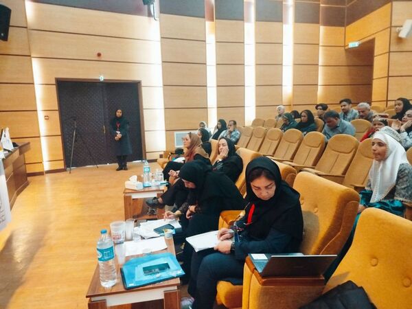  مسابقه ملی دانش‌آموزان حافظ خوان ایران در جم