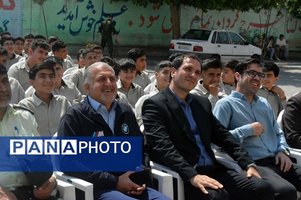 جشن عبادت و بندگی پسران ناحیه ۲ بهارستان