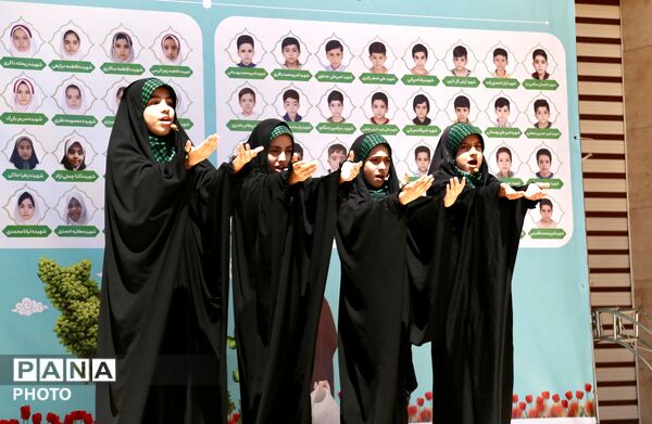 آیین کاشت 168 نهال به یاد دانش‌آموزان شهید میناب در اردوگاه 15خرداد قم