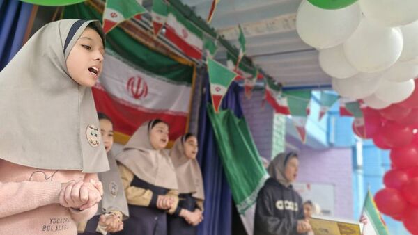 سالروز پیروزی انقلاب اسلامی در دبستان حافظ یک