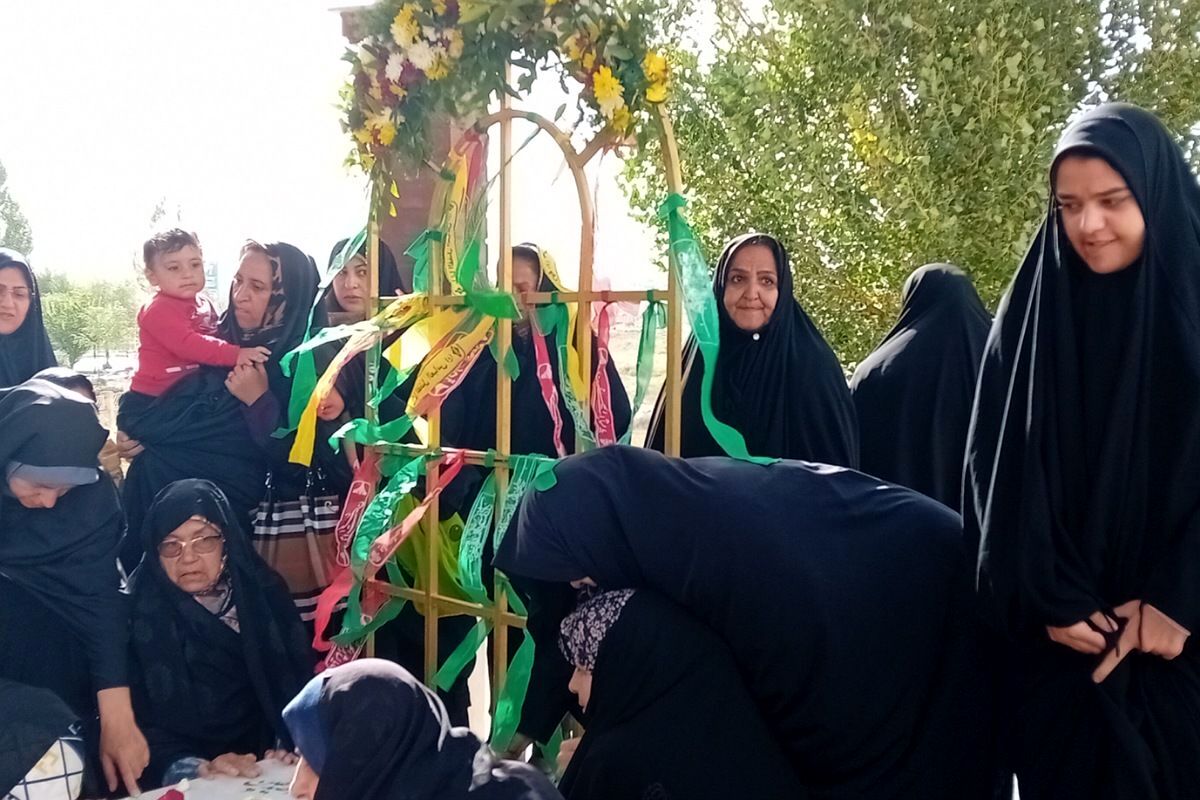 برگزاری دومین یادواره شهدا در شهرستان فیروزکوه