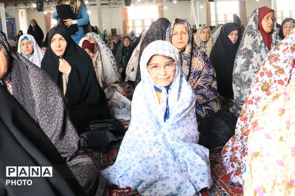 اجتماع باشکوه، حضور پرشور جوانان و خدمات متنوع فرهنگی و اجتماعی در مصلای بزرگ امام خمینی (ره)