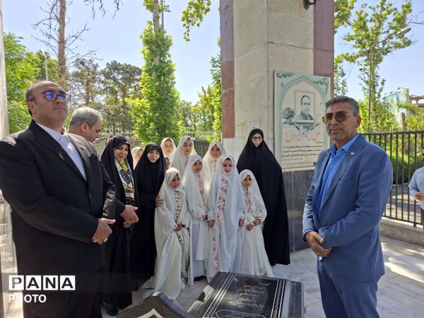 طنین اندازی سرود دختران میقات در مقتل شهید آرمان علی وردی