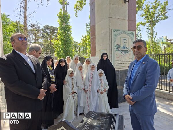 طنین اندازی سرود دختران میقات در مقتل شهید آرمان علی وردی