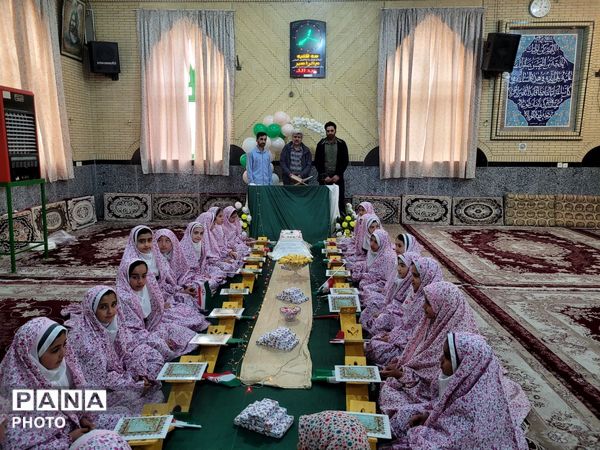 جشن تکلیف دختران جوکار به یاد دانش‌آموزان میناب برگزار شد