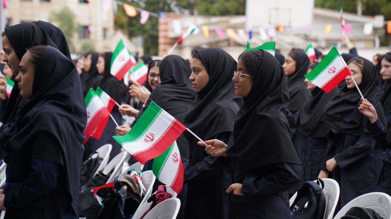 زنگ آغاز سال تحصیلی جدید به صدا درآمد