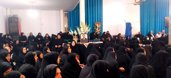 وداع با پیکر جانباز شهید حاج منوچهر بخشنده