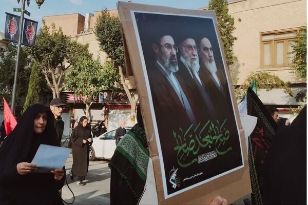 تجلی عهد و پیمان امت با ولایت در تشییع پیکر رهبر شهید