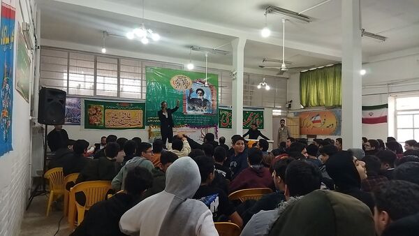 برگزاری جشن روز جوان و آغاز دهه فجر در دبیرستان شاهد ابوذر غفاری نیشابور 