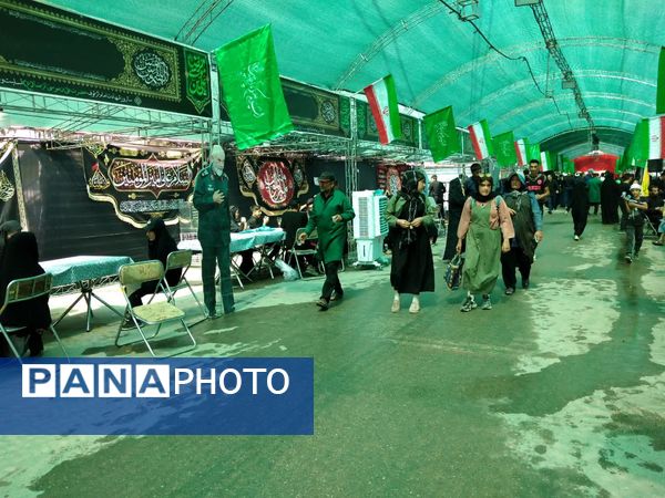 برپایی موکب شهدای شاهنامه و شهرداری منطقه ۱۲ و پذیرایی از زائران امام رضا (ع) در مشهد 