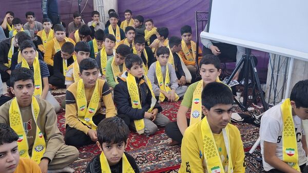اعتکاف دانش‌‌آموزی شهرستان میناب 