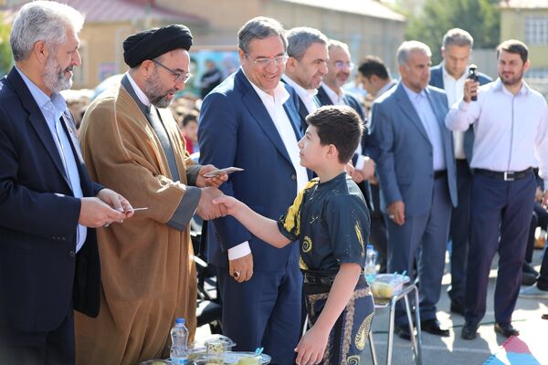 زنگ مهر در آذربایجان غربی