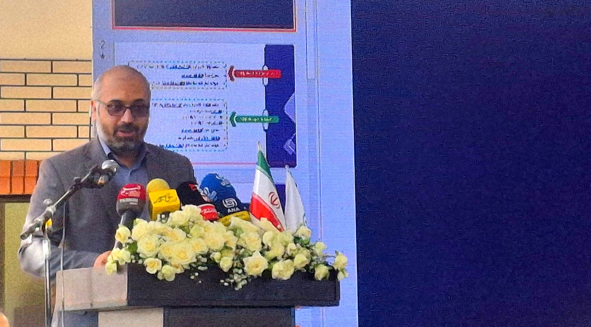 تحویل ۱۰۰۰ کلاس درس ‌به آموزش و پرورش در 20 ماه