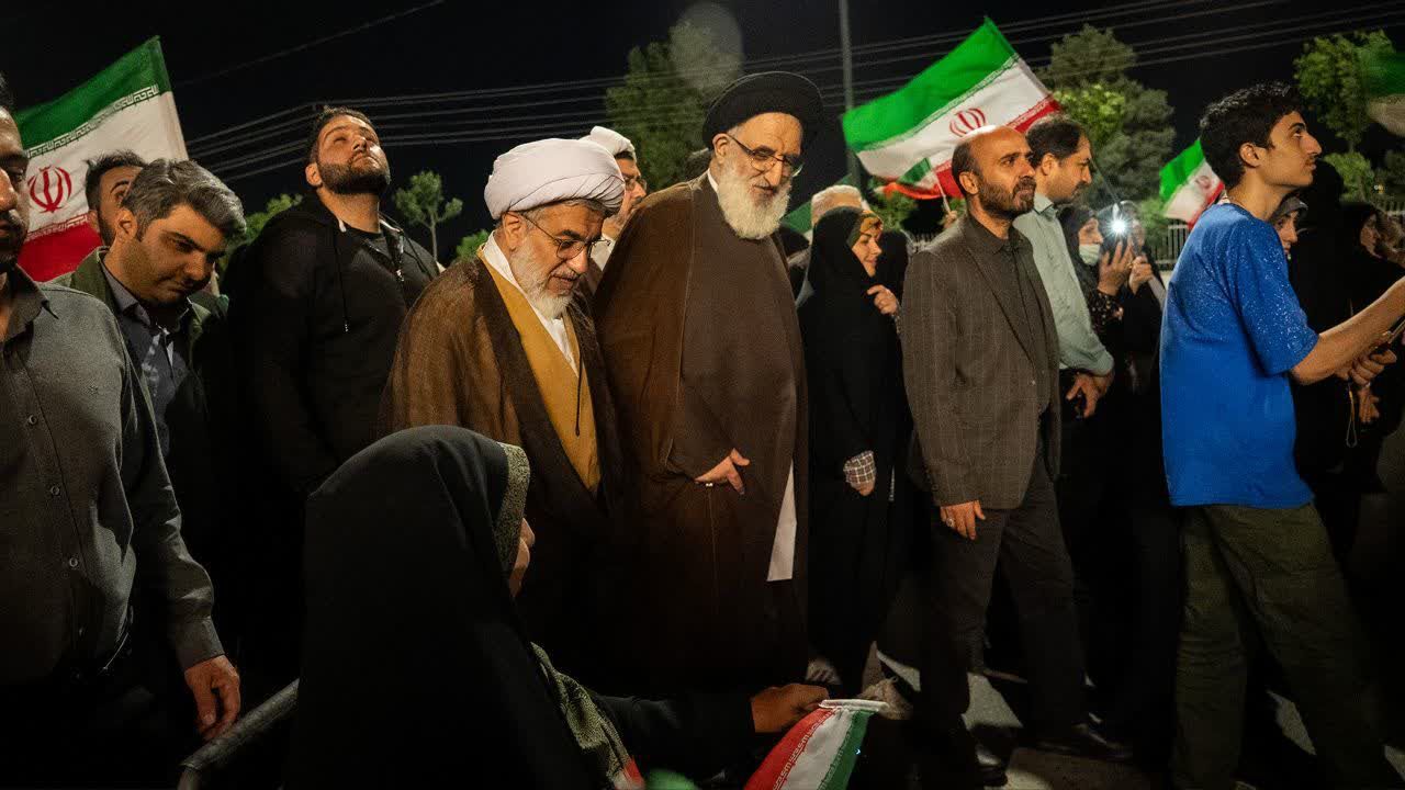تا پای جان برای ایران می‌ایستیم