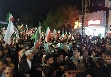 شهید رضا روزگرد در جمع نیشابوریان تشییع شد