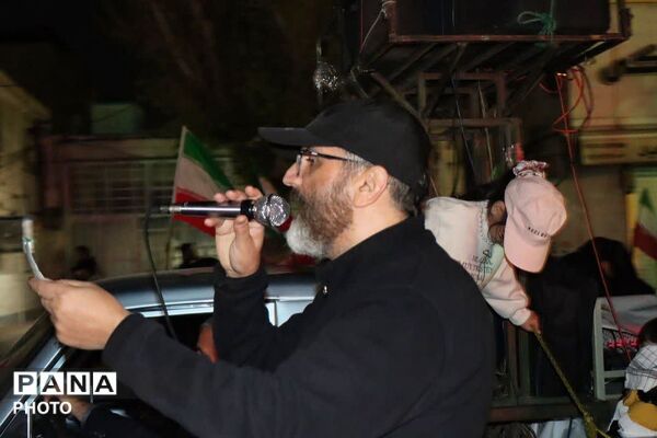 گرامیداشت چهلمین روز شهادت رهبر شهید و دانش‌آموزان میناب در باقرشهر 