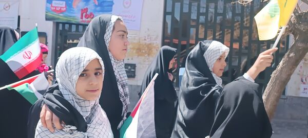 مردم فارسان یکپارچه در حمایت از قدس به خیابان آمدند