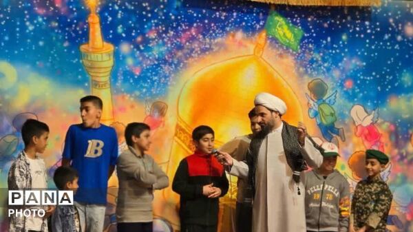 مناره‌ های میناب؛ برنامه ای به مناسبتِ میلادِ امام رضا (ع)