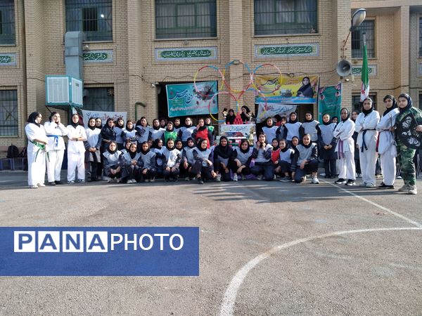 المپیاد ورزشی درون مدرسه‌ای دبیرستان دخترانه عرفان ناحیه سه شیراز