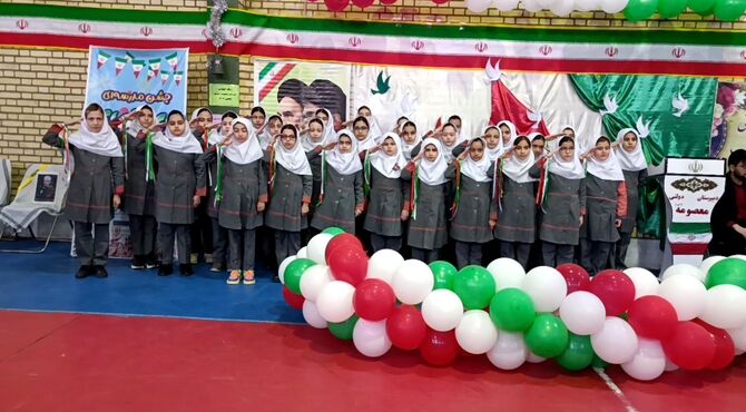 طنین زنگ انقلاب در چهل و هفتمین بهار انقلاب اسلامی ایران