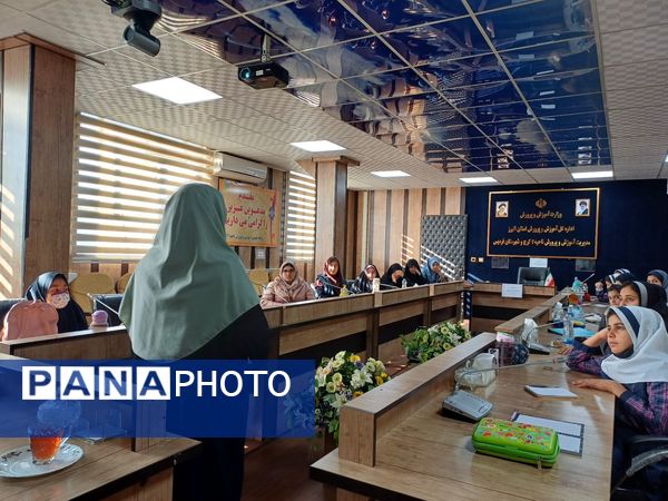 اولین جلسه کارگاه توانمندسازی دانش‌آموزان خبرنگار پانا دختر ناحیه 2 کرج و شهرستان فردیس