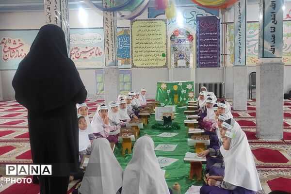 سه‌شنبه‌های مهدوی در دبستان فرزانگان رباط‌کریم