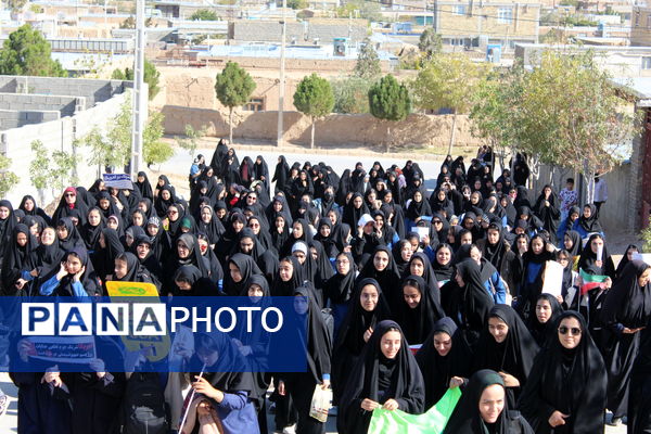 برگزاری راهپیمایی ۱۳ آبان در شهر درق 