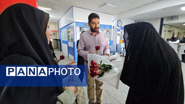 لحظه‌های متفاوت روز پرستار و ولادت حضرت زینب (س) در دبیرستان دخترانه طلیعه شاهد