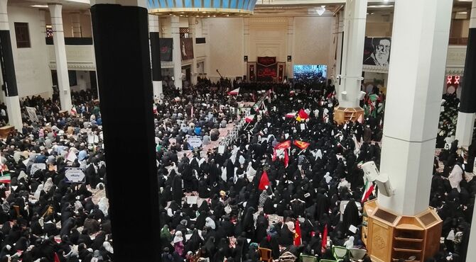 تجدید عهد با رهبری