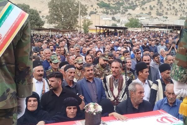 سربازی که از خاک این دیار برخاسته و برای خاک این دیار جان داده