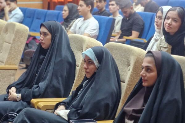 همایش انتخاب رشته در قرچک