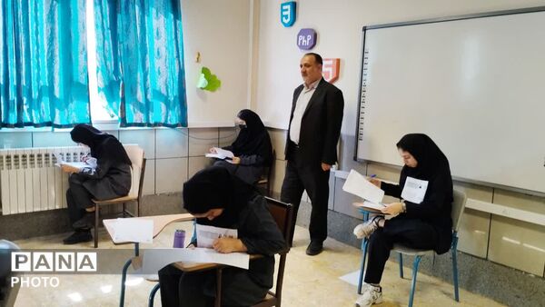 بازدید مدیر آموزش و پرورش شهرستان کلات از حوزه محل های برگزاری امتحانات نهایی 