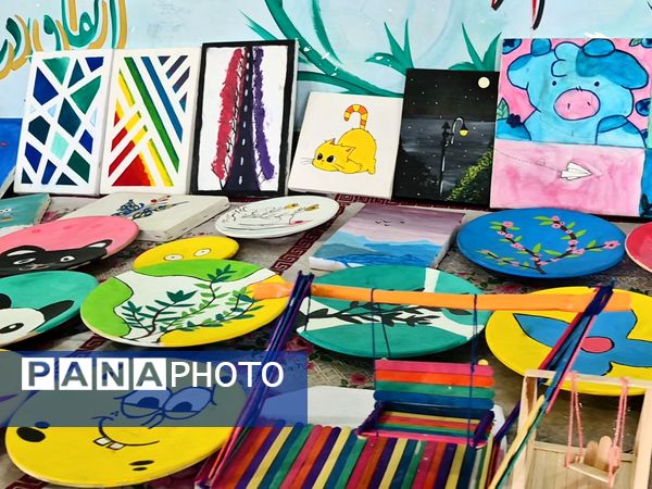 رویداد کارآفرینی دانش‌آموزان عنبرآباد در دهه فجر