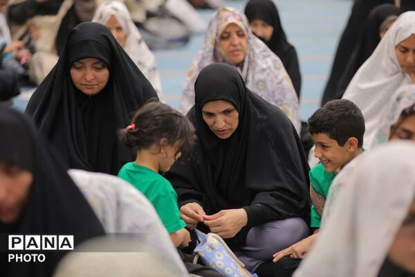 نماز جمعه ، تجلی همدلی مردم در سایه ایمان و بصیرت