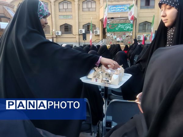جلوه‌هایی از برگزاری یادواره شهدا در پردیس خواهران دانشگاه فرهنگیان قم