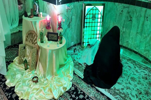 قاب‌هایی از خلوت عاشقانه دانش‌آموزان اسلامشهری در اعتکاف