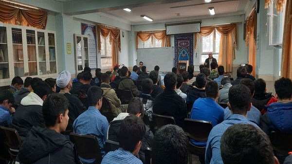 جشن انقلابی و جهاد تبیین در دبیرستان فرهنگ شهید پرکار مراغه