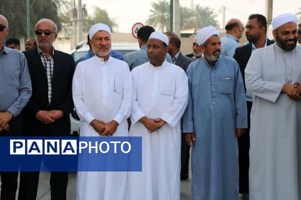 مردم بندرخمیر با حضور یکپارچه در ۲۲ بهمن اقتدار خود را فریاد زدند