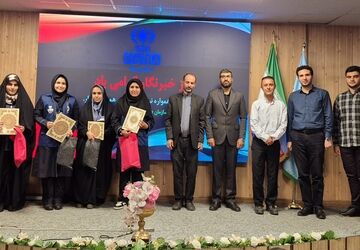 نشست آموزشی «خبر، روایت درست زندگی» برای دانش‌آموز خبرنگاران منطقه ۱۵