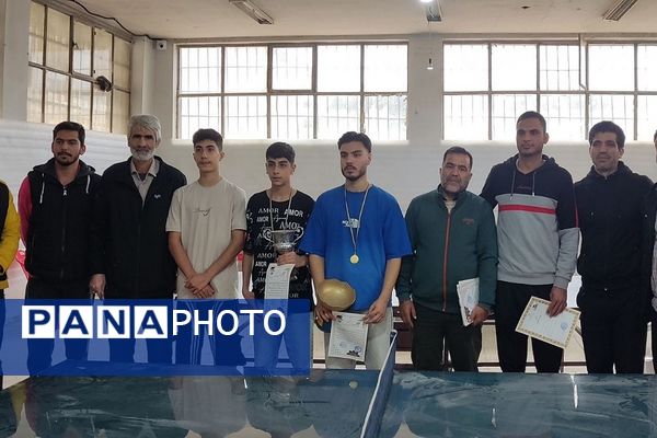 مسابقات قهرمانی تنیس روی میز منطقه کهریزک 