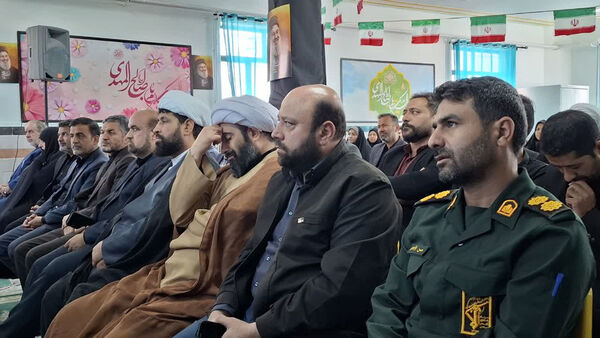 آیین افتتاح طرح توسعه سه کلاسه دبستان شهید مفتح روستای صرم