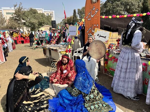 برگزاری جشنواره دانش‌آموزی عشایری خاتم در مشهد الرضا 