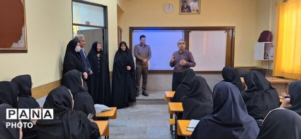 تداوم آموزش و توانمندسازی مراقبین سلامت مدارس در مشهد